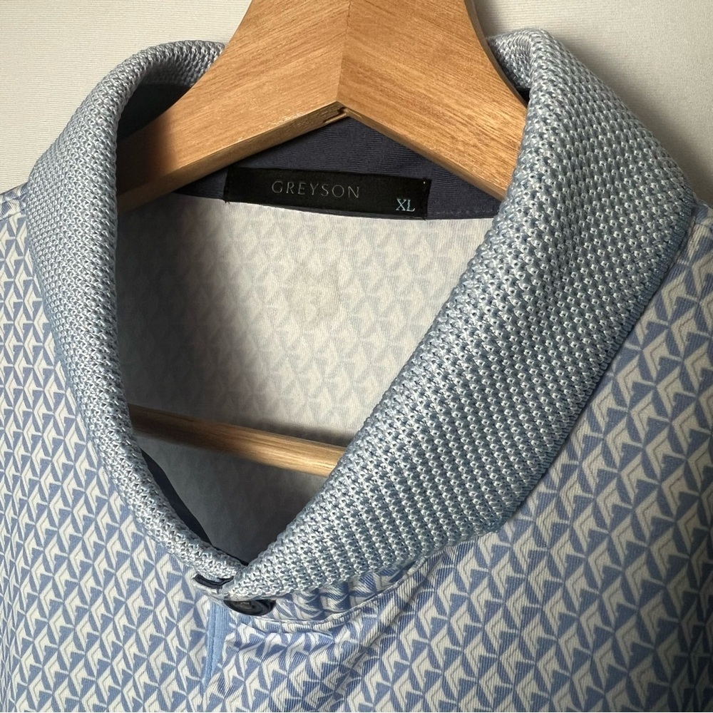 Greyson Performance Luxury Polo Shirt Men XL Blue White Geo Print Golf Stretch - Picture 4 of 9